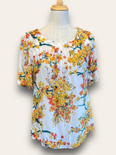 Massimo Dutti White floral 100% Silk Blouse 8